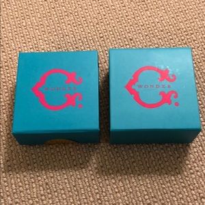 C. Wonder jewelry boxes